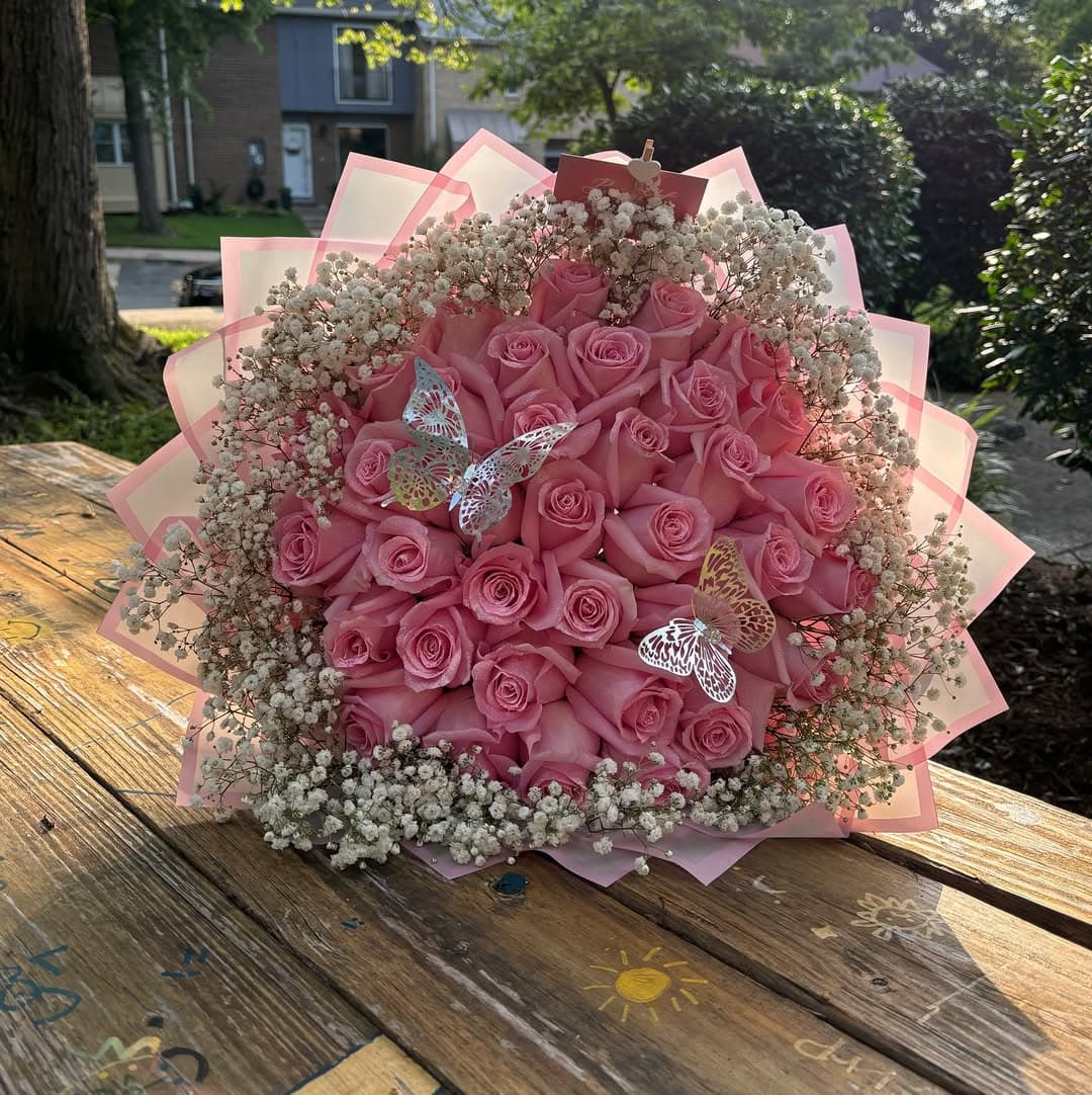 Preserved flowers by Bouquets by Naomy