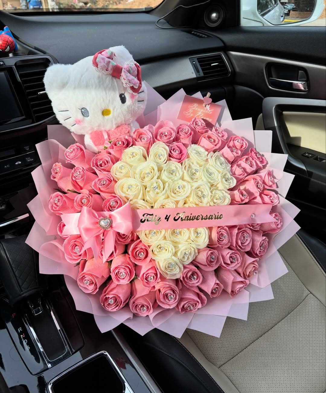 Garden roses bouquet by Bouquets by Naomy