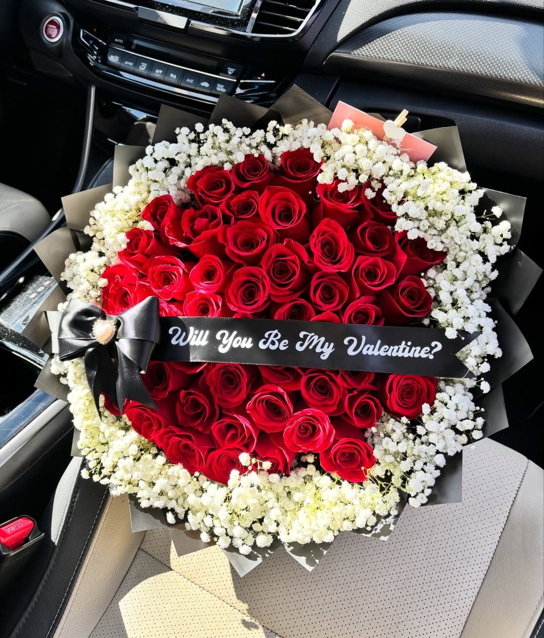 Micro bouquet by Bouquets by Naomy